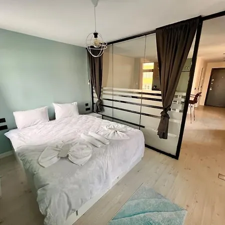 Kadikoey Alex 5k Apartment Istanbul