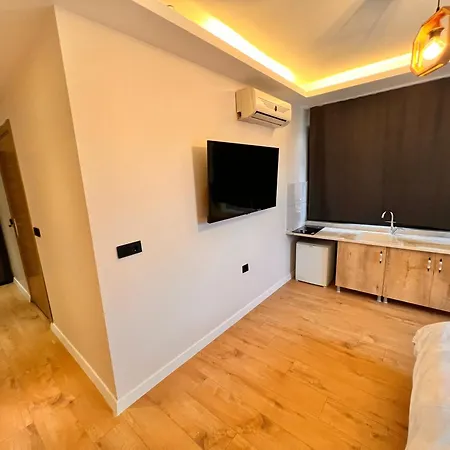 Kadikoey Alex 5k Apartment *